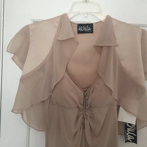Ursula of Switzerland gown BNWT champagne size 6